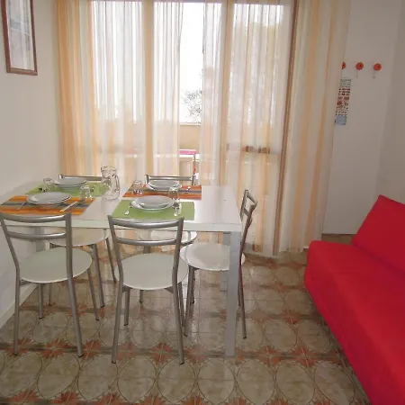 Flat With Terrace Near The - Beahost