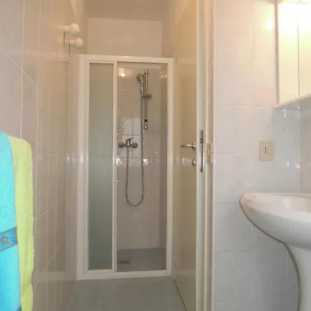 Flat With Terrace Near The - Beahost Apartment *